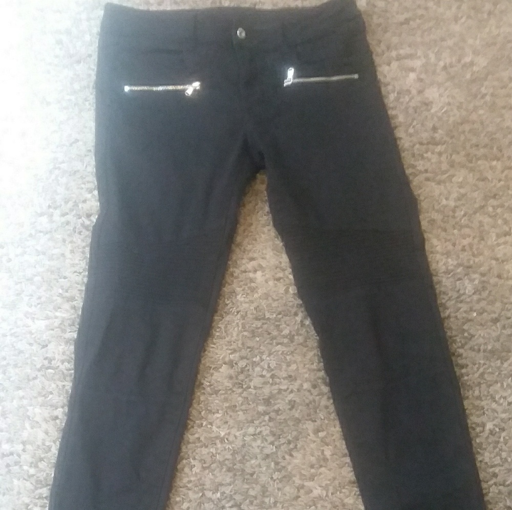 H&M  Divided Black pants